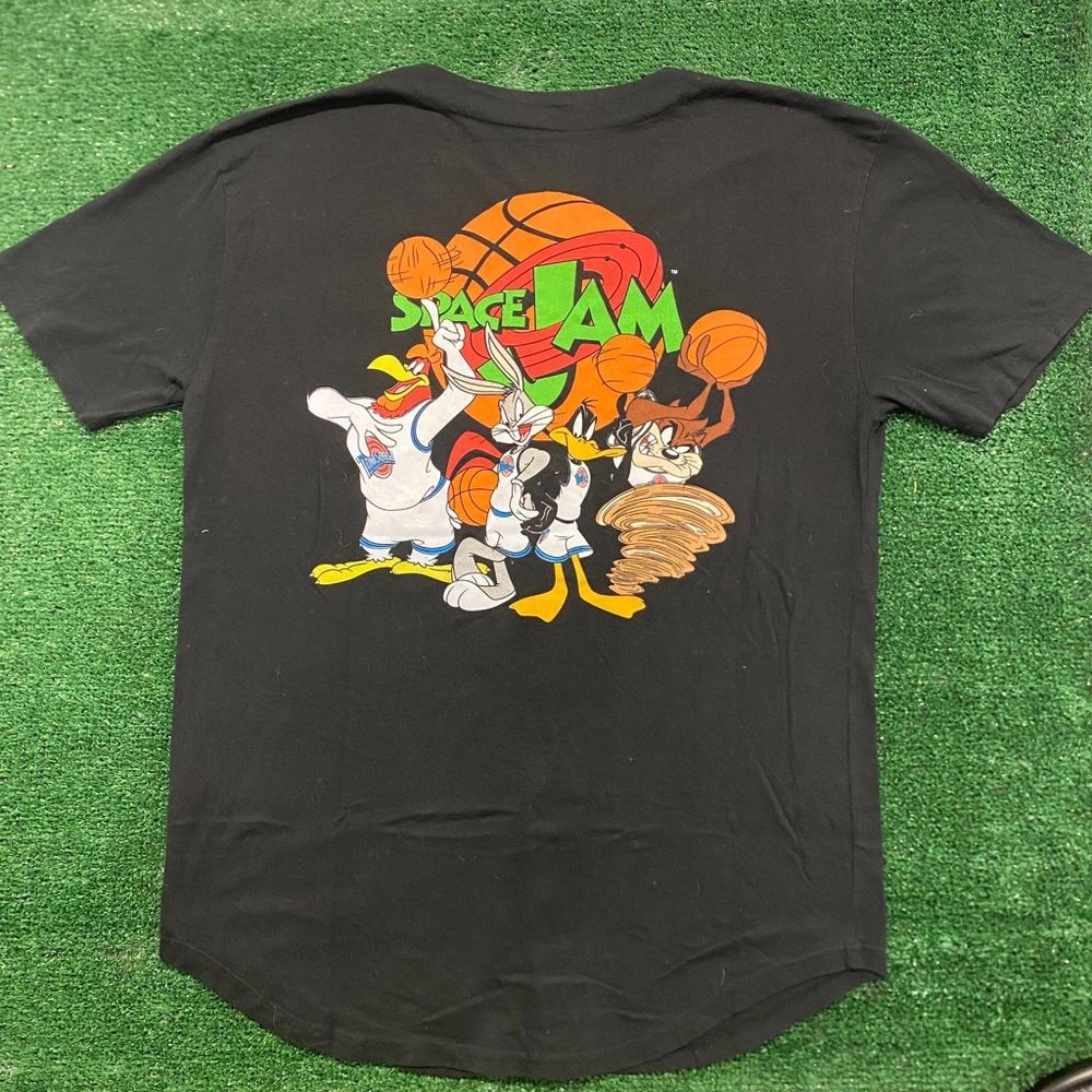 Vintage Looney Tunes Space Jam Shirt Cartoon Basketball Movie Taz Bugs